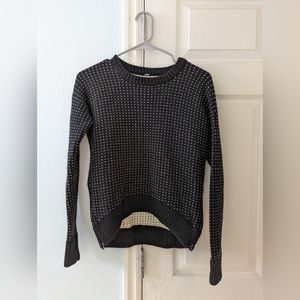 Lululemon sweaters